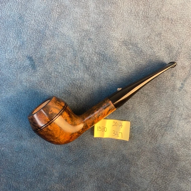 英国巴林石楠木牛头烟斗