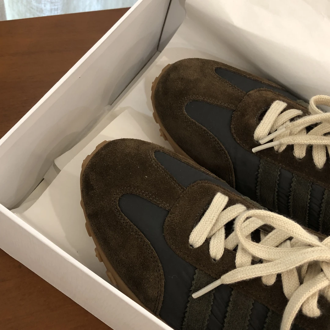 美式复古-“人手一双”依依姐自留两双橡胶大底德训鞋