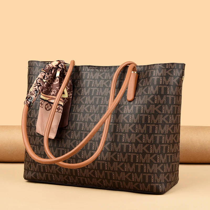 单肩包玫瑰袋鼠软皮轻奢女包2025冬季新款潮流中年简约大容量通勤