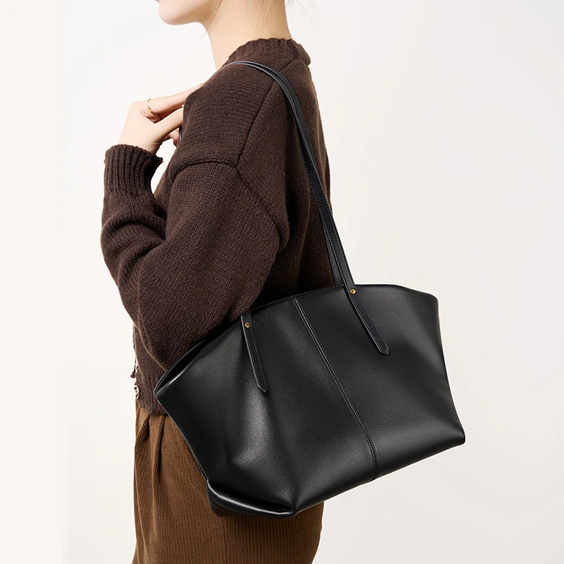 真皮女包包2025新款时尚休闲单肩大包牛皮女士手提包大容量托特包