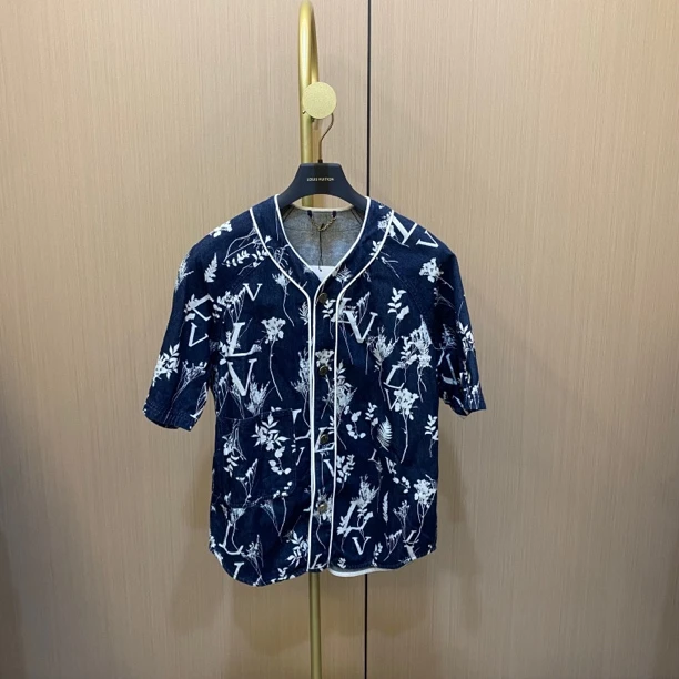 99新 LouisVuitton/路易威登 树叶棒球服开衫外套S码