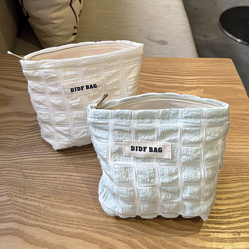 ins新款云朵小包便携口红包随身零钱钥匙包小清新迷你化妆包女