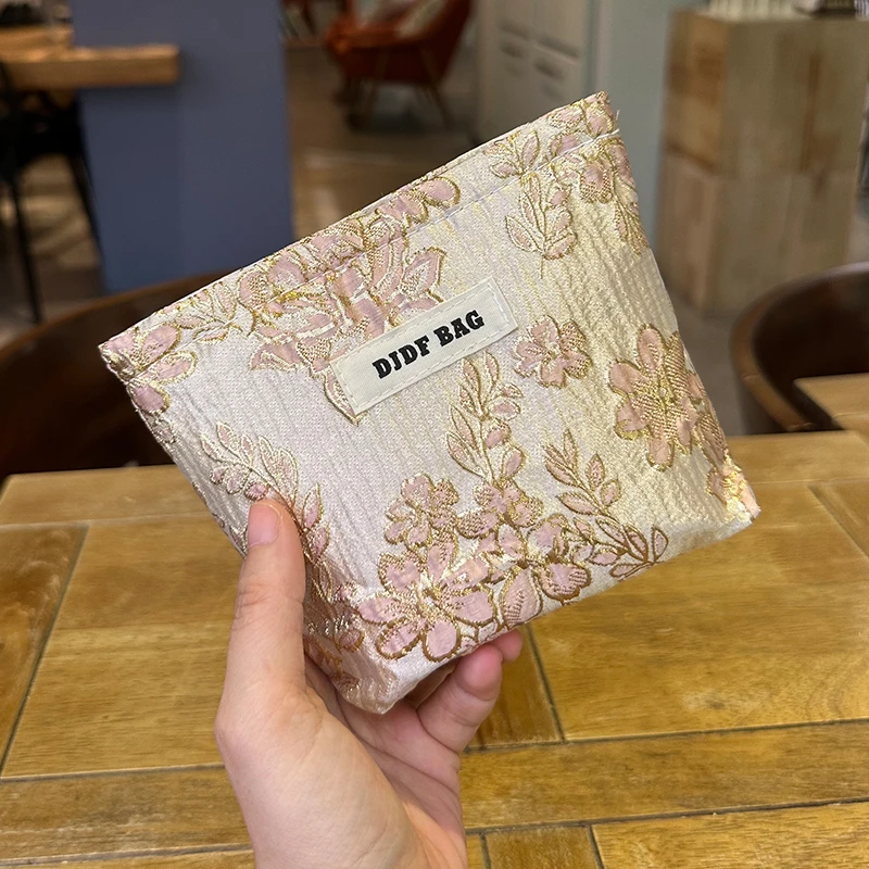 2023新款迷你粉金小号化妆包女高颜值零钱包补妆包帆布小巧收纳包