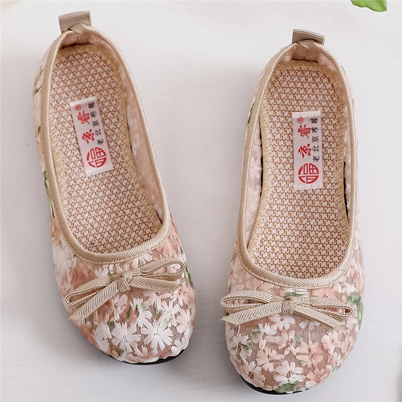 老北京布鞋软底镂空透气一脚蹬浅口女单鞋时尚妈妈鞋轻便豆豆鞋