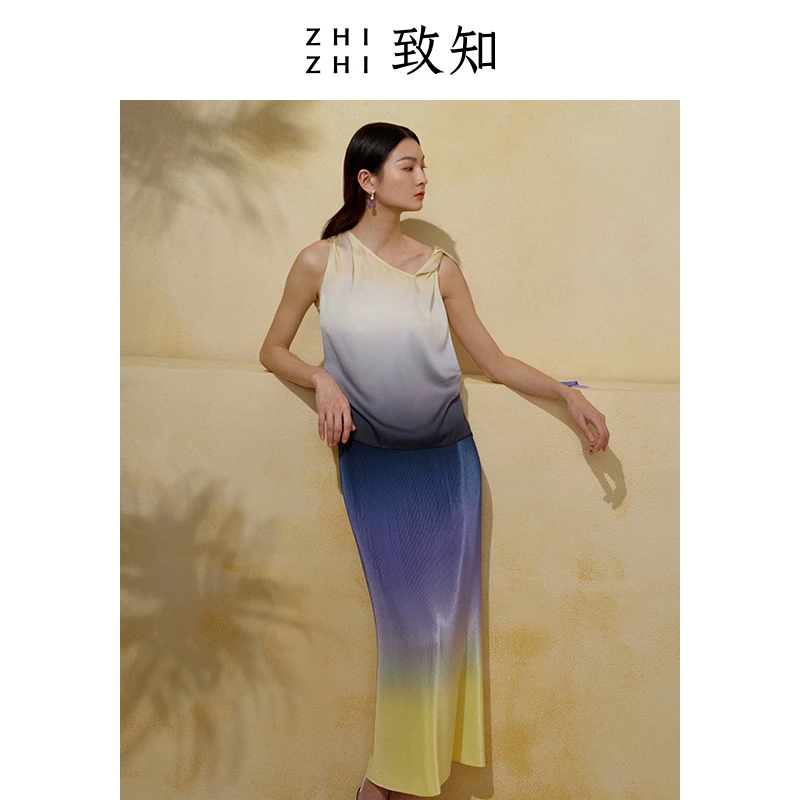 致知[格物]晃重山 风铃裙2023新款风琴褶渐变印花裙ZZ23SWB2019