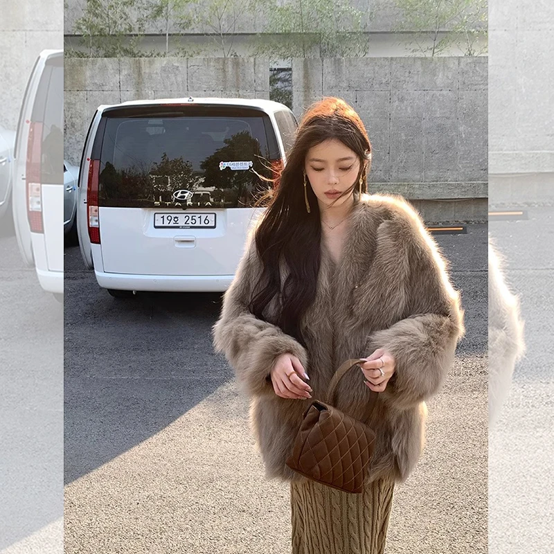 显瘦V领外套女年轻新款2024毛毛上衣女装高级感33216#