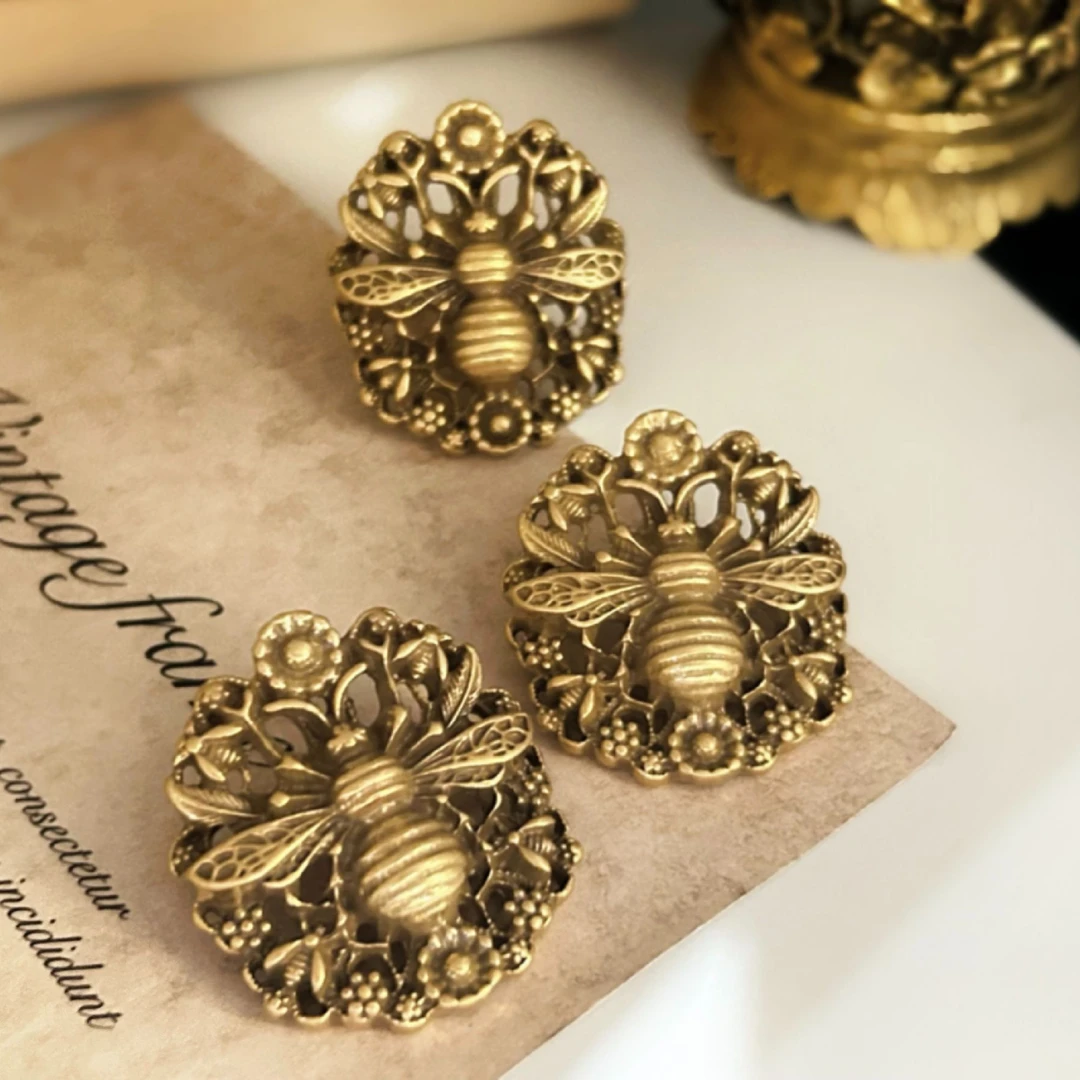 铜合金耳饰 4140西洋中古风 vintage复古做旧蜜蜂戒指耳钉3.5cm