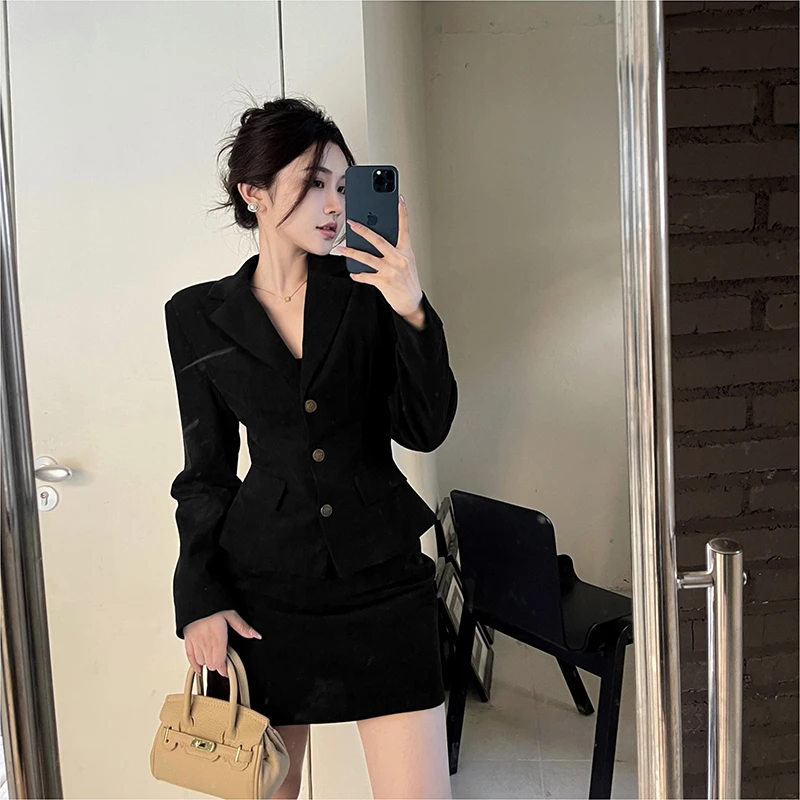 【大气端庄】气质高级优雅时尚套装显瘦收腰设计感法式小众黑色长袖