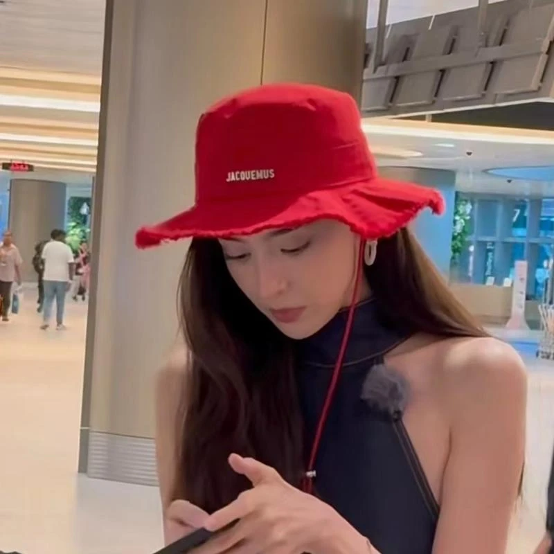 古力娜扎同款红色渔夫帽女日系复古帽边大檐遮阳帽子出游防晒盆帽