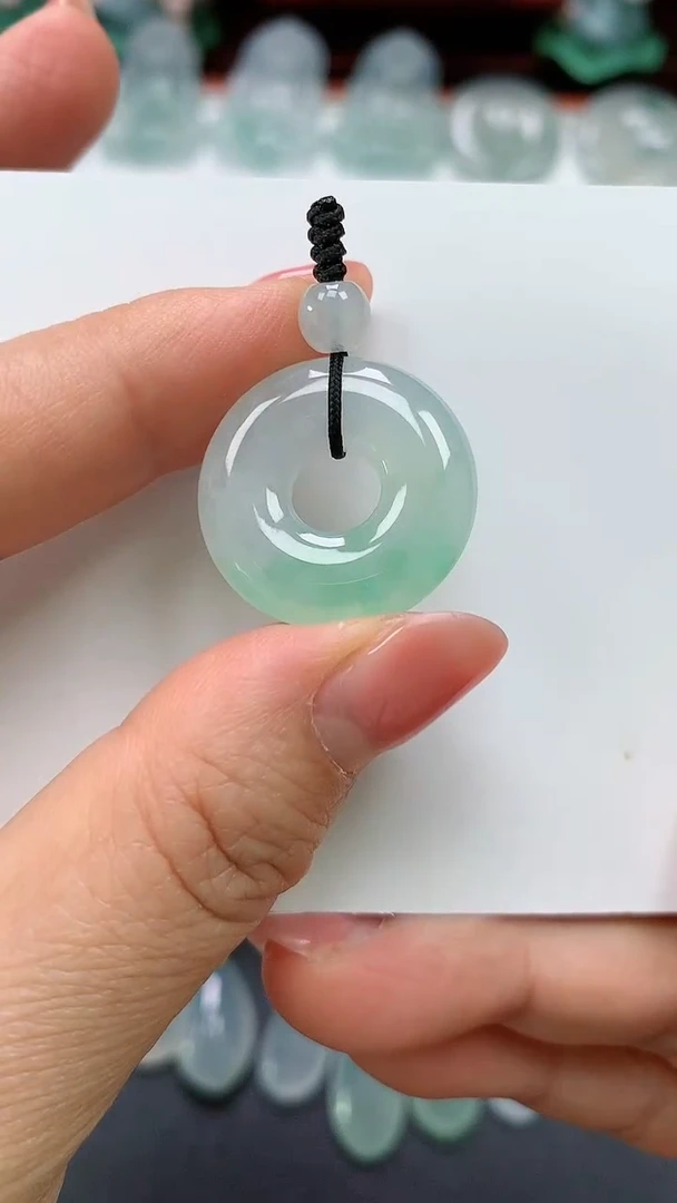 【闪购商品】翡翠吊坠(不含链)未镶嵌1580000000