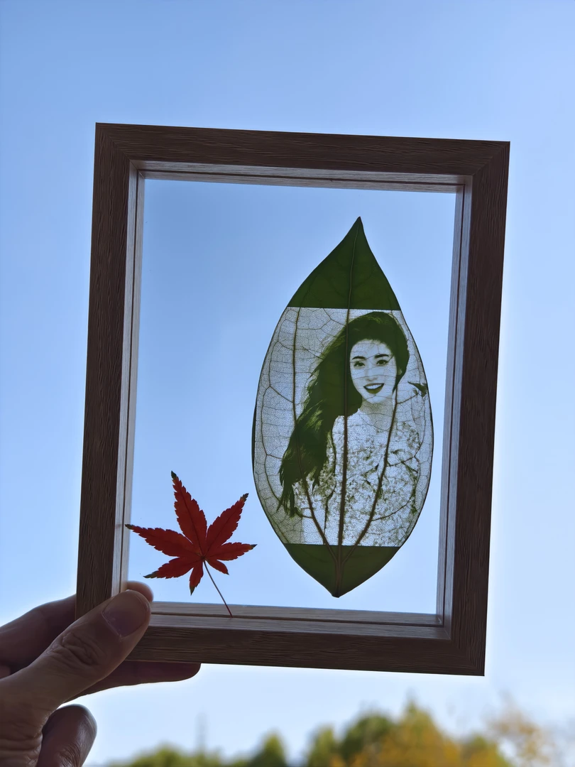 diy精品创意礼物定制，7寸平安树叶雕刻照片