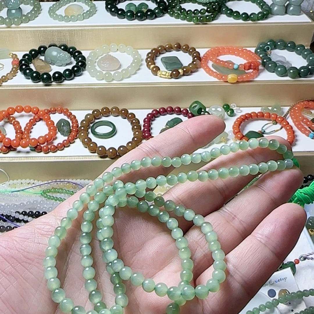 【闪购商品】和田玉（糖玉）手链未镶嵌菱**1卡5碧玉粉青猫眼长链
