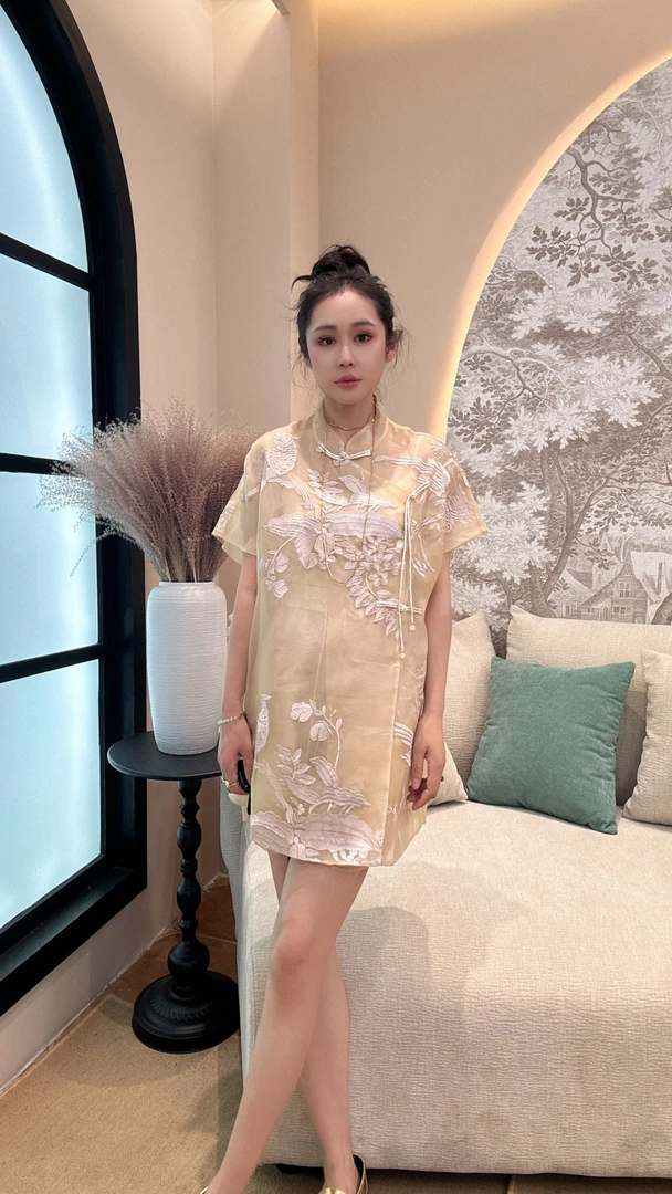 【一潮家】夏季款 新中式时尚女士桑蚕丝刺绣气质网红上衣98022