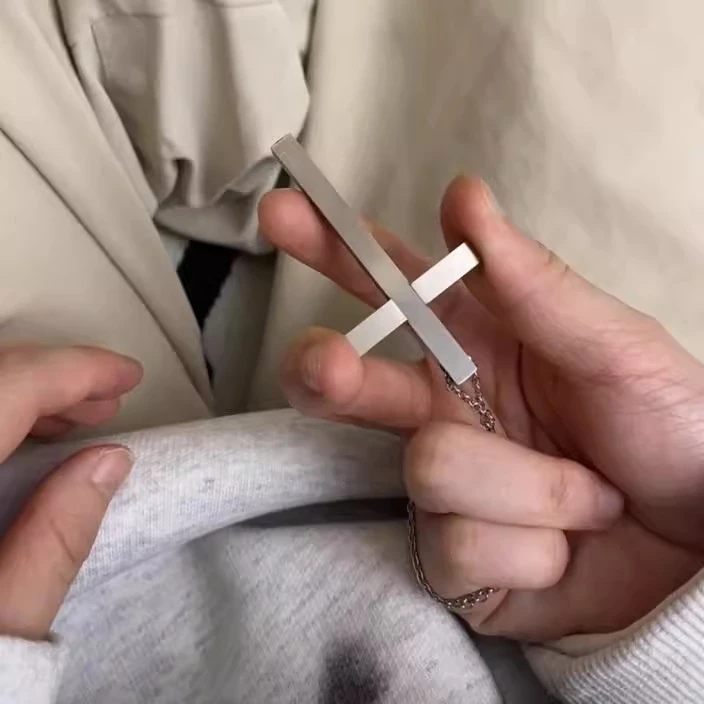 十字架项链防身饰品男女生随身防狼神器自卫迷你武器合法便携暗器