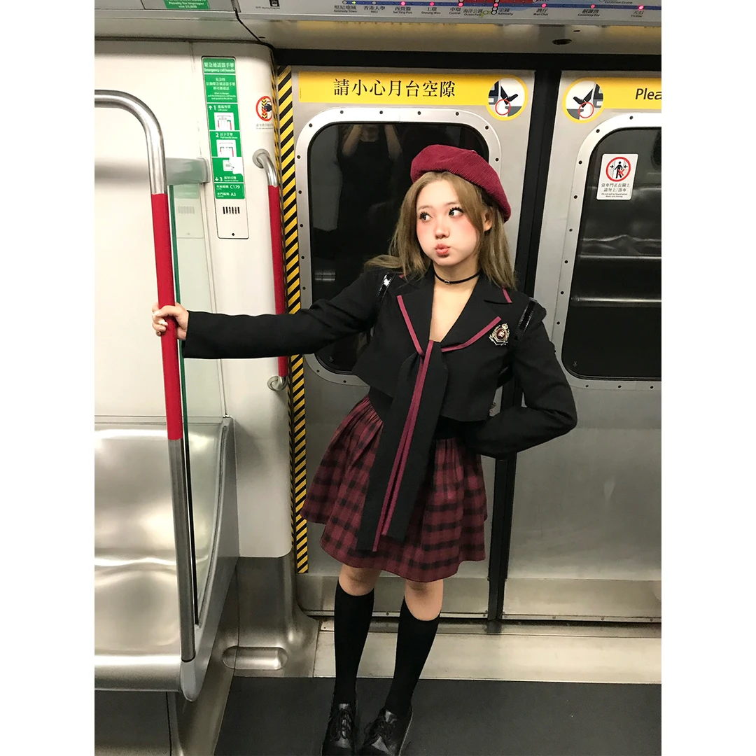 安妮不火【日漫滤镜】复古学院设计风格纹拼接连衣裙套装A243Q0367