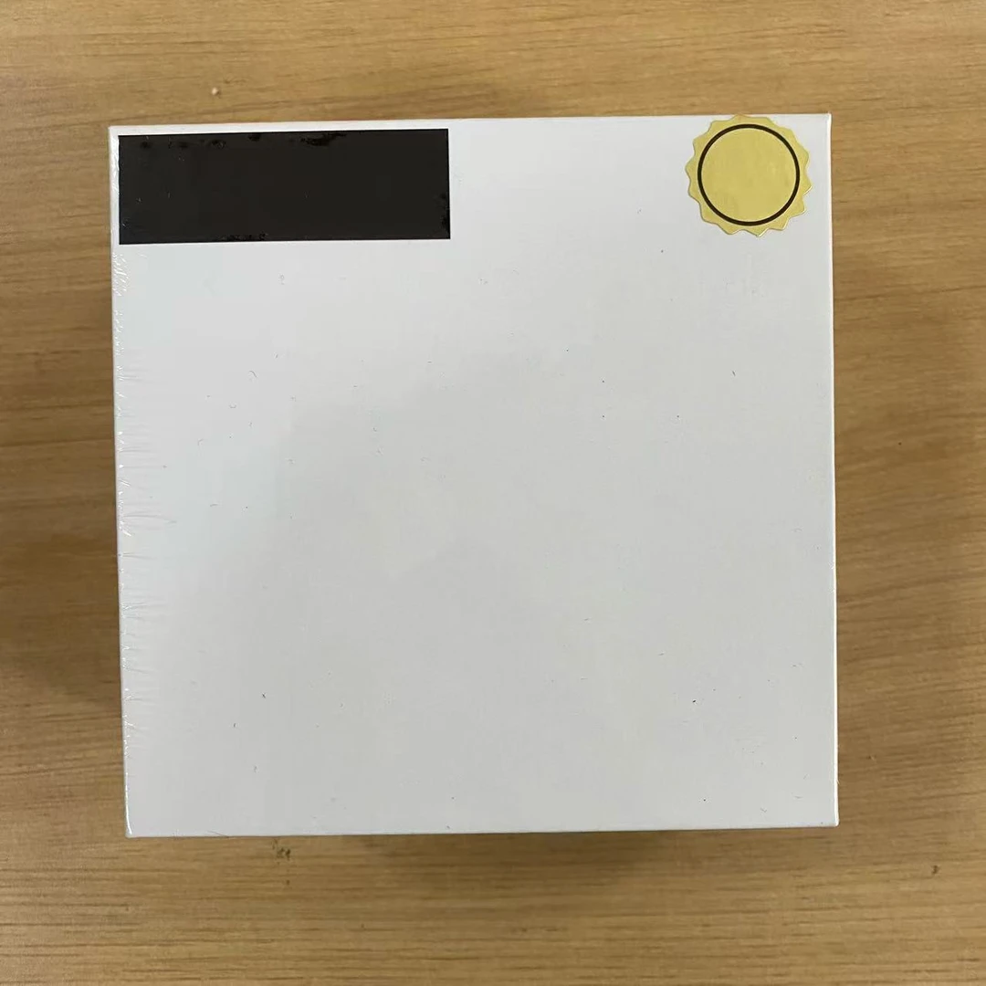 Sweet DD白色耳机充电盒防水箱