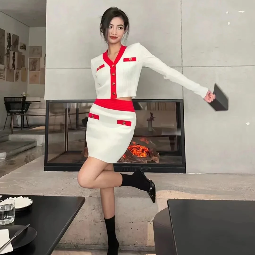 5516/5517新中式时尚修身包臀显瘦气质性感长袖针织撞色套装