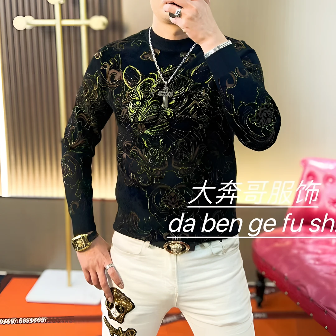 【大奔哥】9870时尚修身秋冬新款天鹅绒加厚烫钻提花百搭高弹帅毛衣