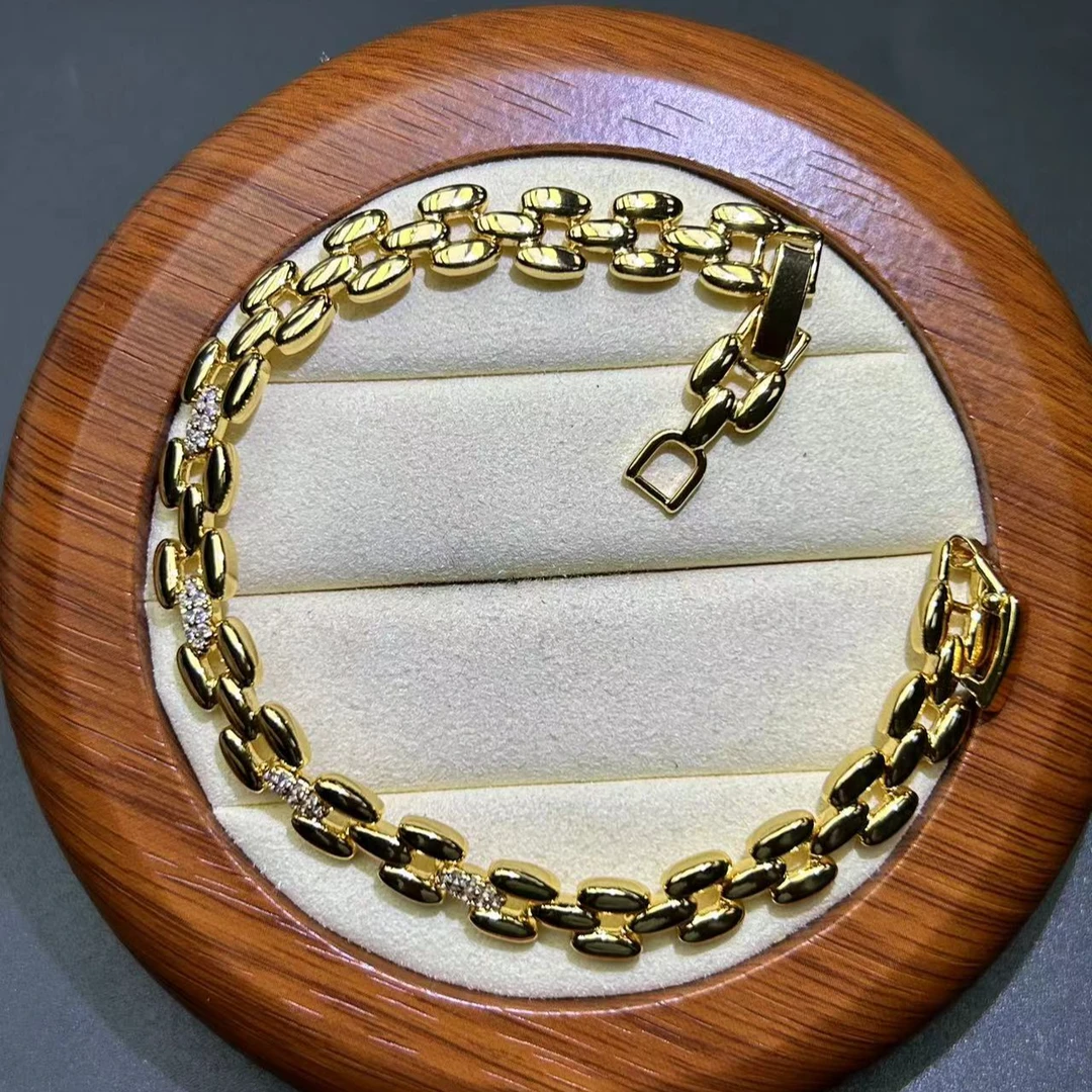 黄环环相扣手链多样性发货a730