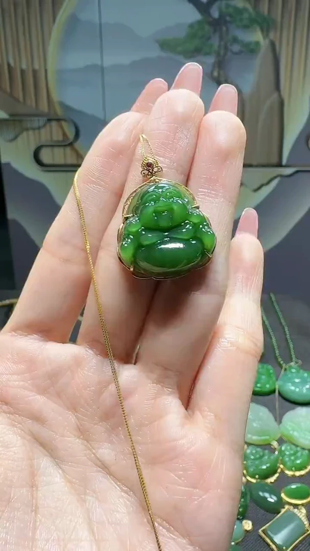 【闪购商品】和田玉挂件18K金镶嵌1