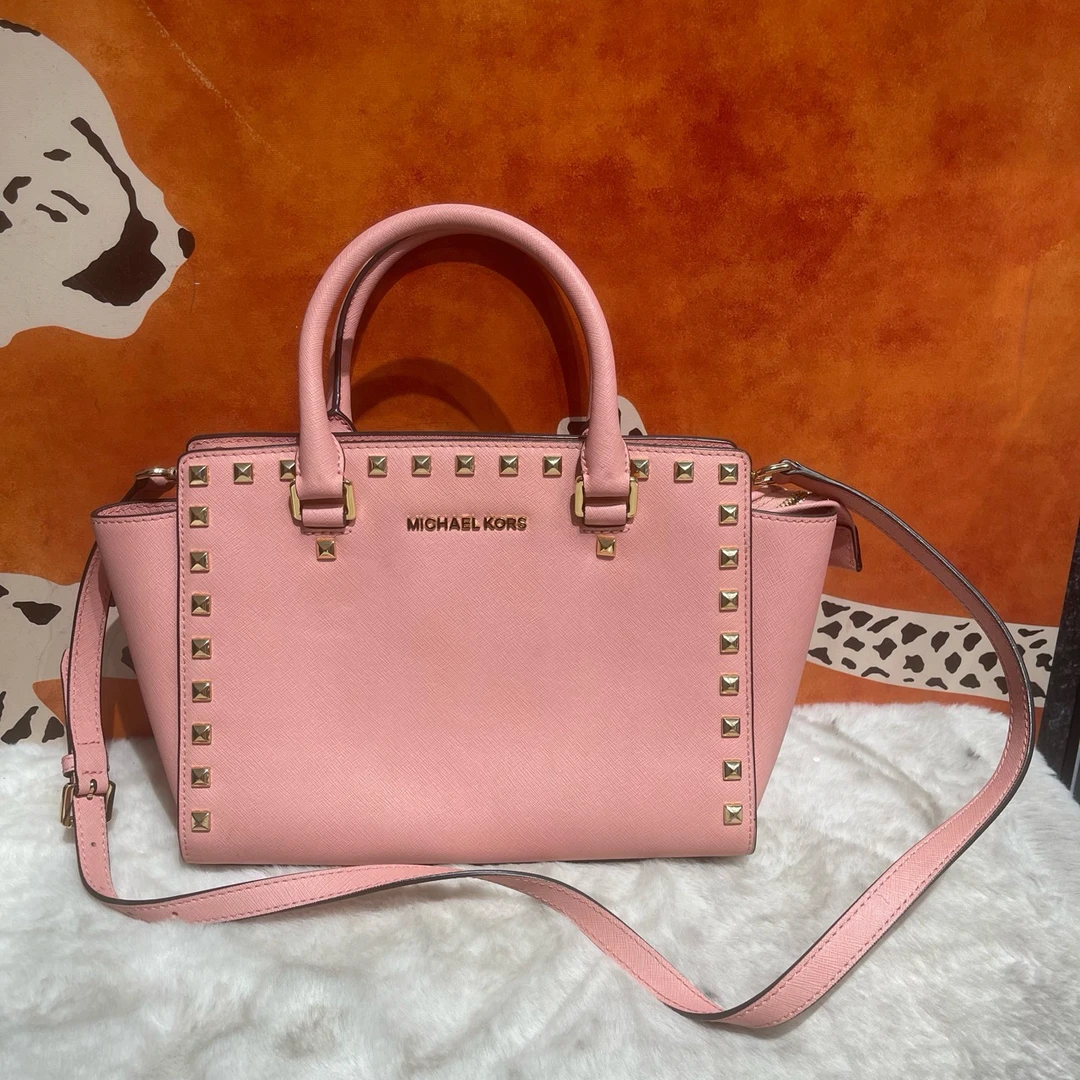 95新 MICHAELKORS/迈克高仕 8203 斜挎包