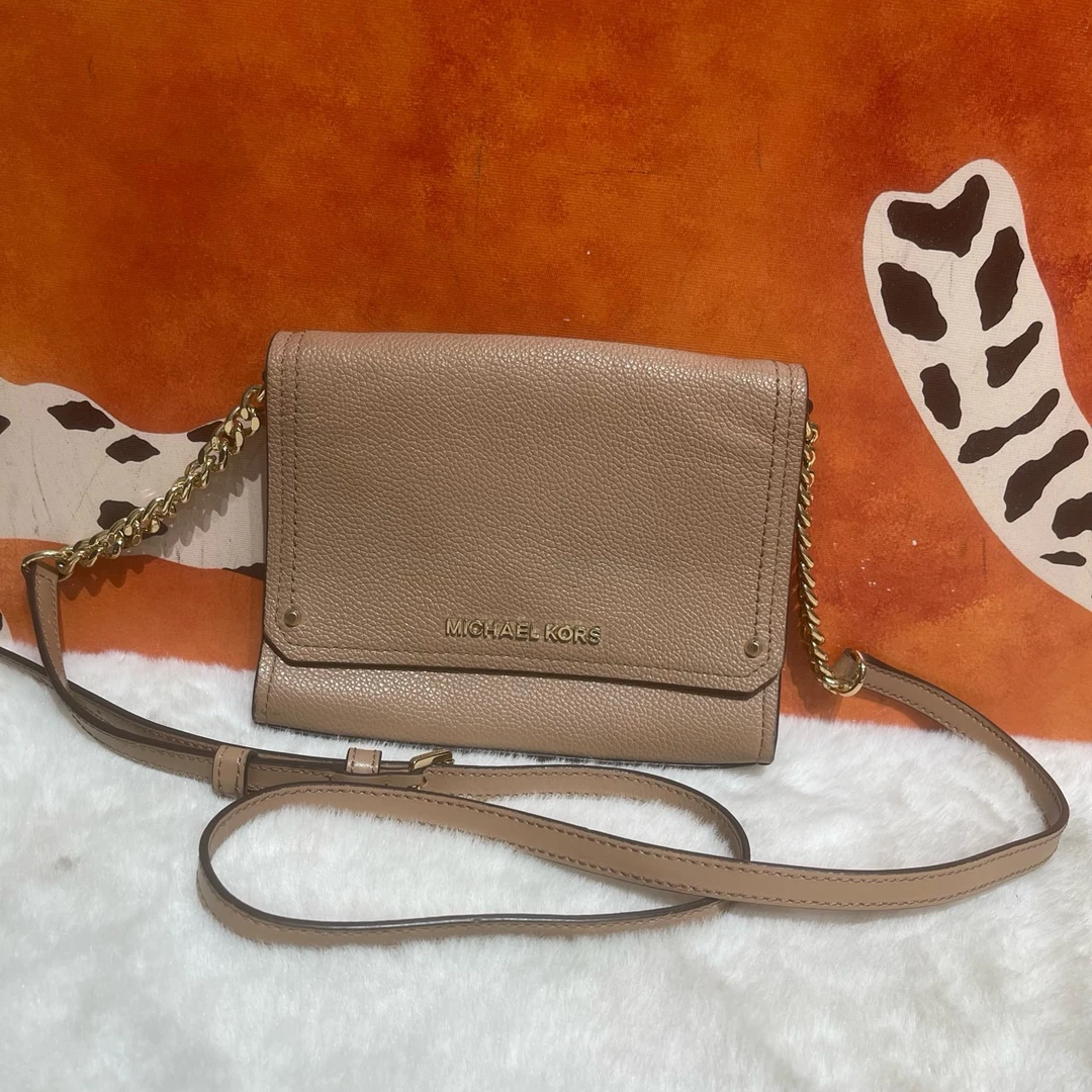 95新 MICHAELKORS/迈克高仕 8634 斜挎包
