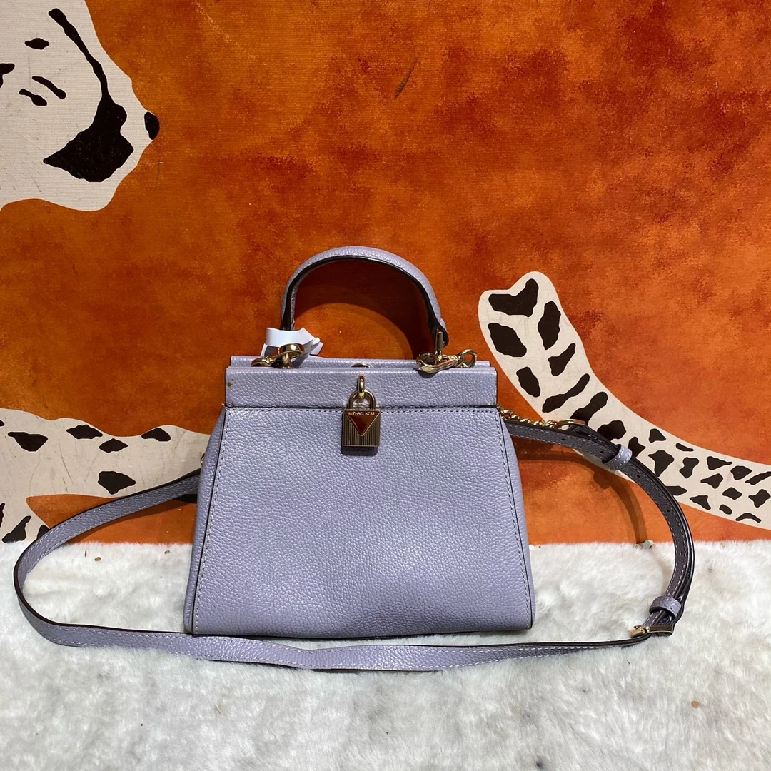 95新 MICHAELKORS/迈克高仕 11655 斜挎包