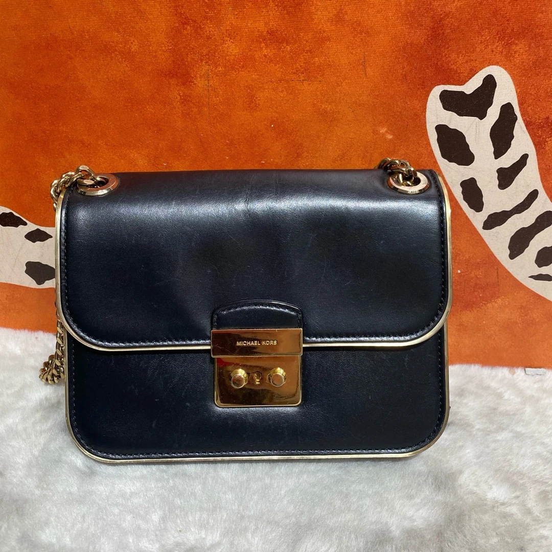 90新 MICHAELKORS/迈克高仕 11314 斜挎包