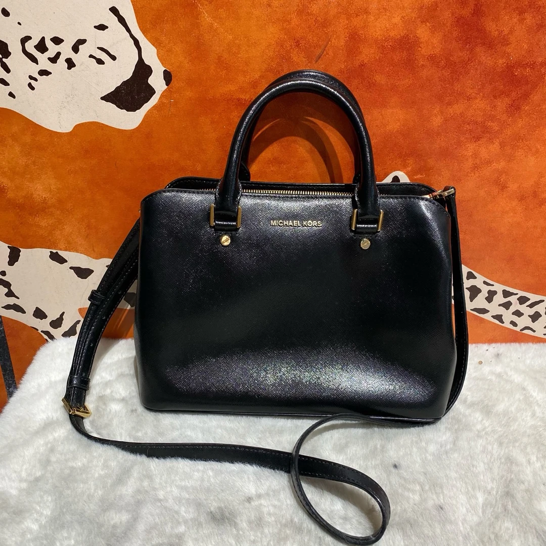 95新 MICHAELKORS/迈克高仕 10626 斜挎包
