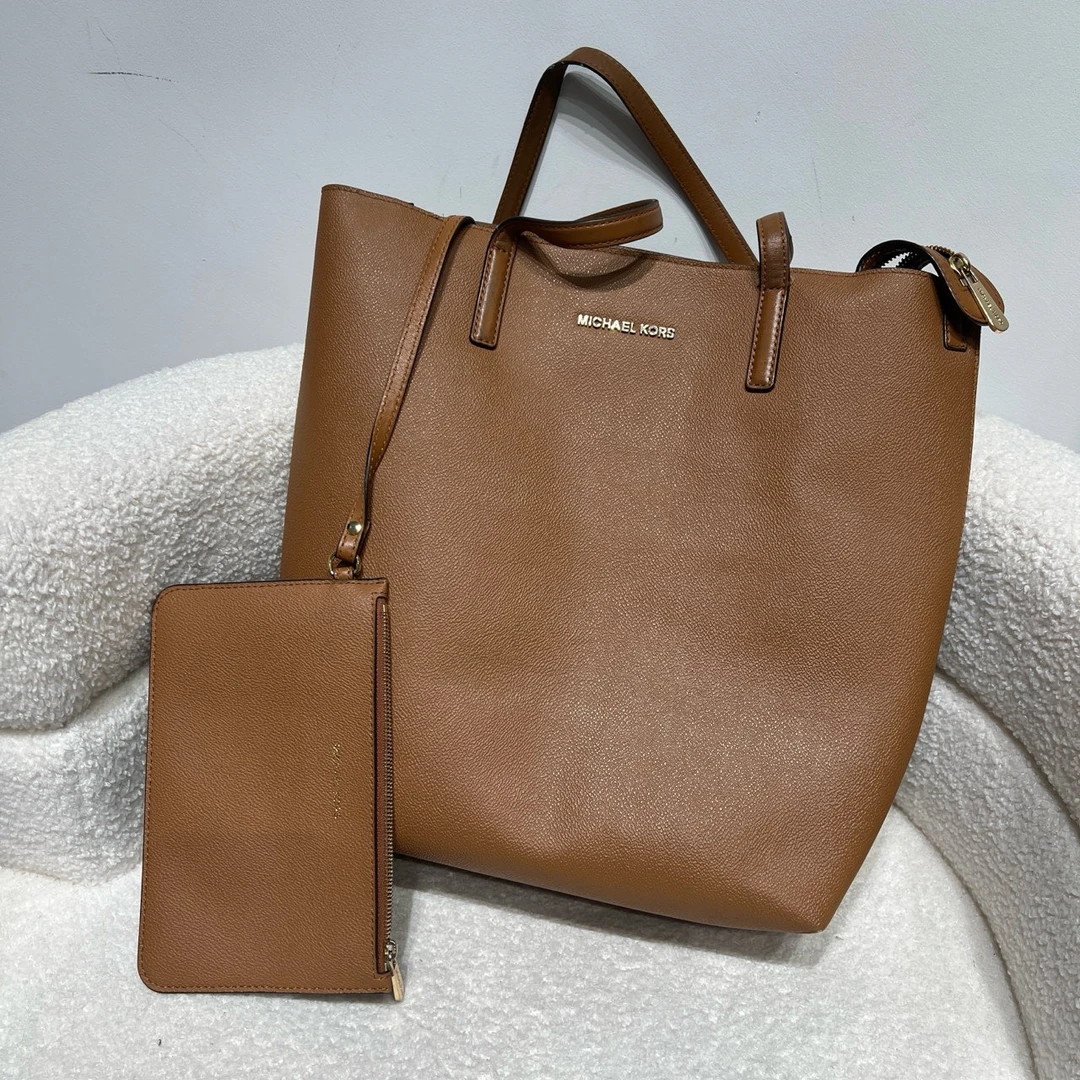95新 FURLA/芙拉 1039 棕色大号水桶包