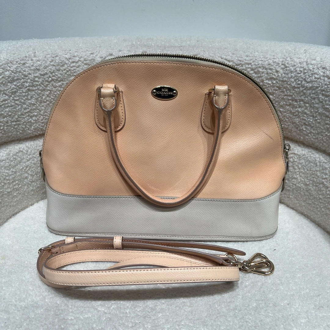 95新 MICHAELKORS/迈克高仕 1013女士贝壳包