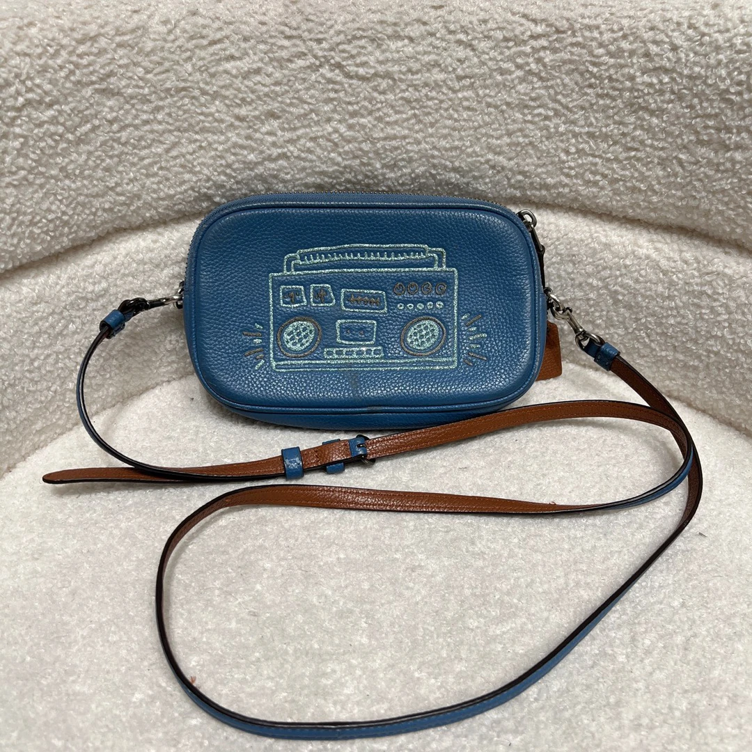 90新 COACH/蔻驰 1567 女士斜挎包