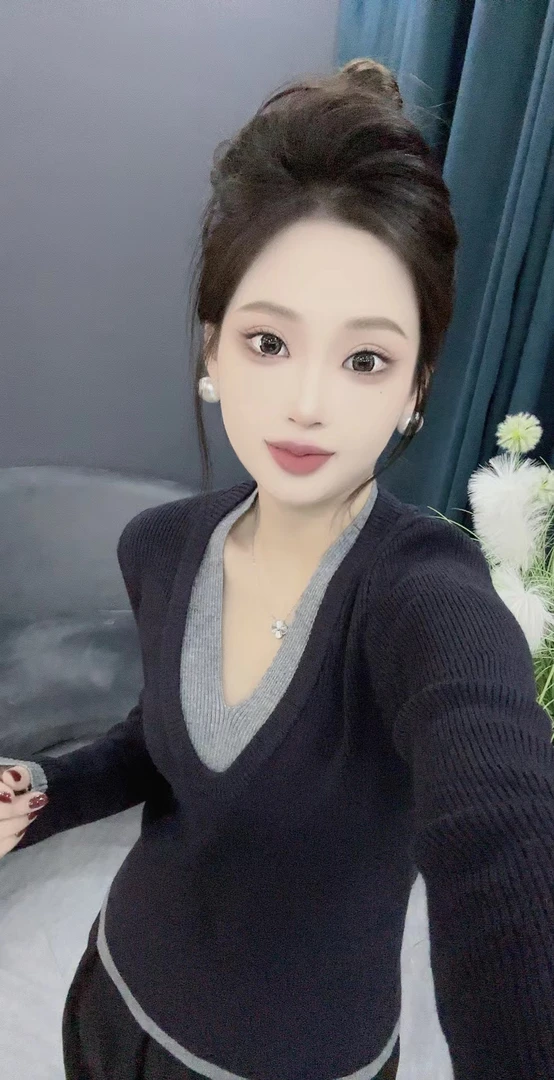 8882 设计感时尚假两件长袖上衣