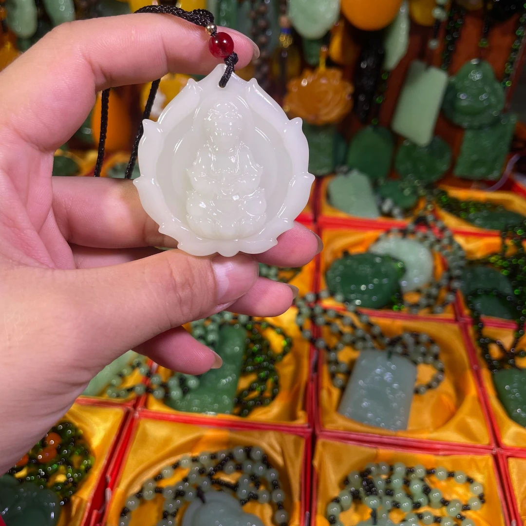 14时尚百搭白色莲花观音