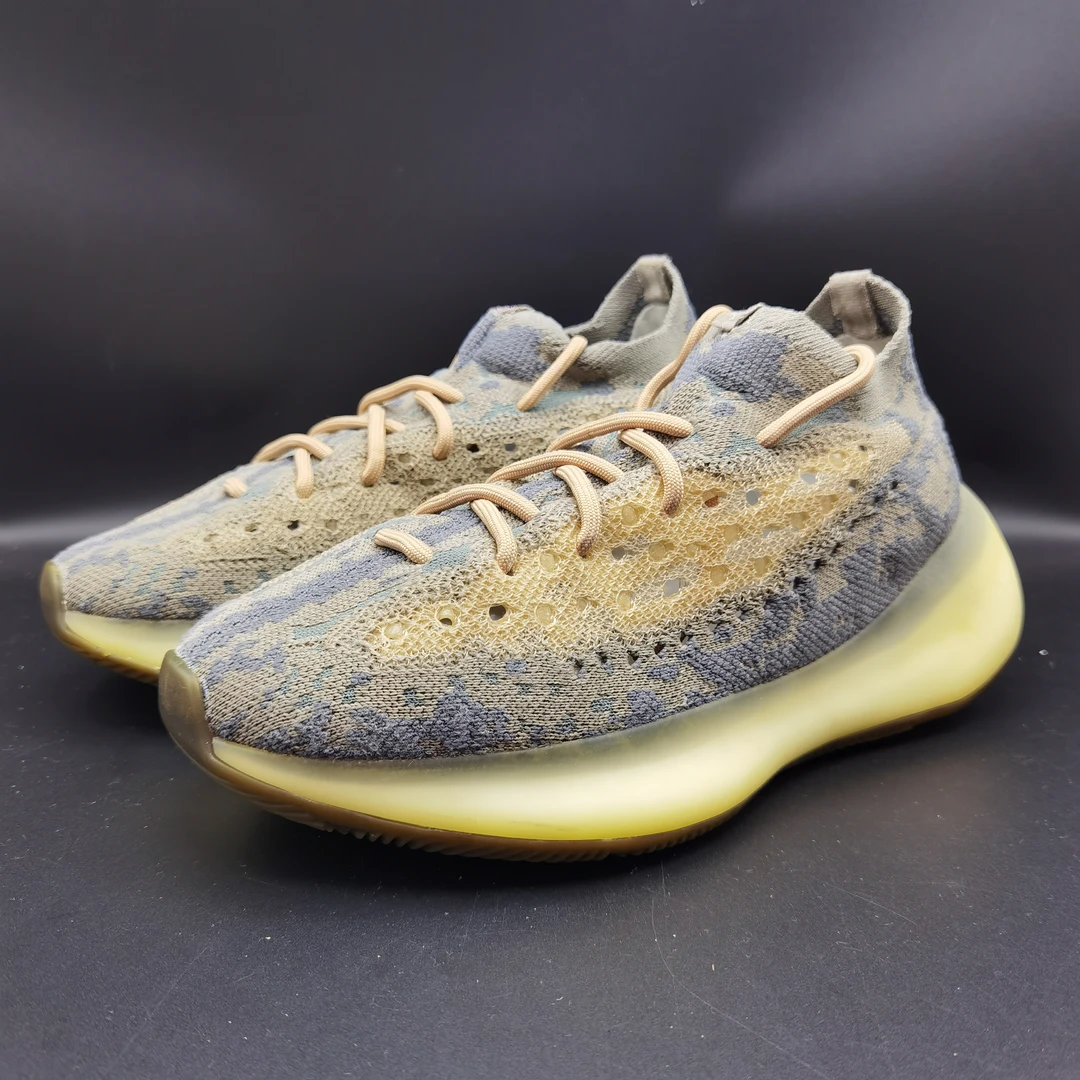 40.5码 yeezy380灰棕色二手球鞋无原盒 准新成色低帮休闲公价1749