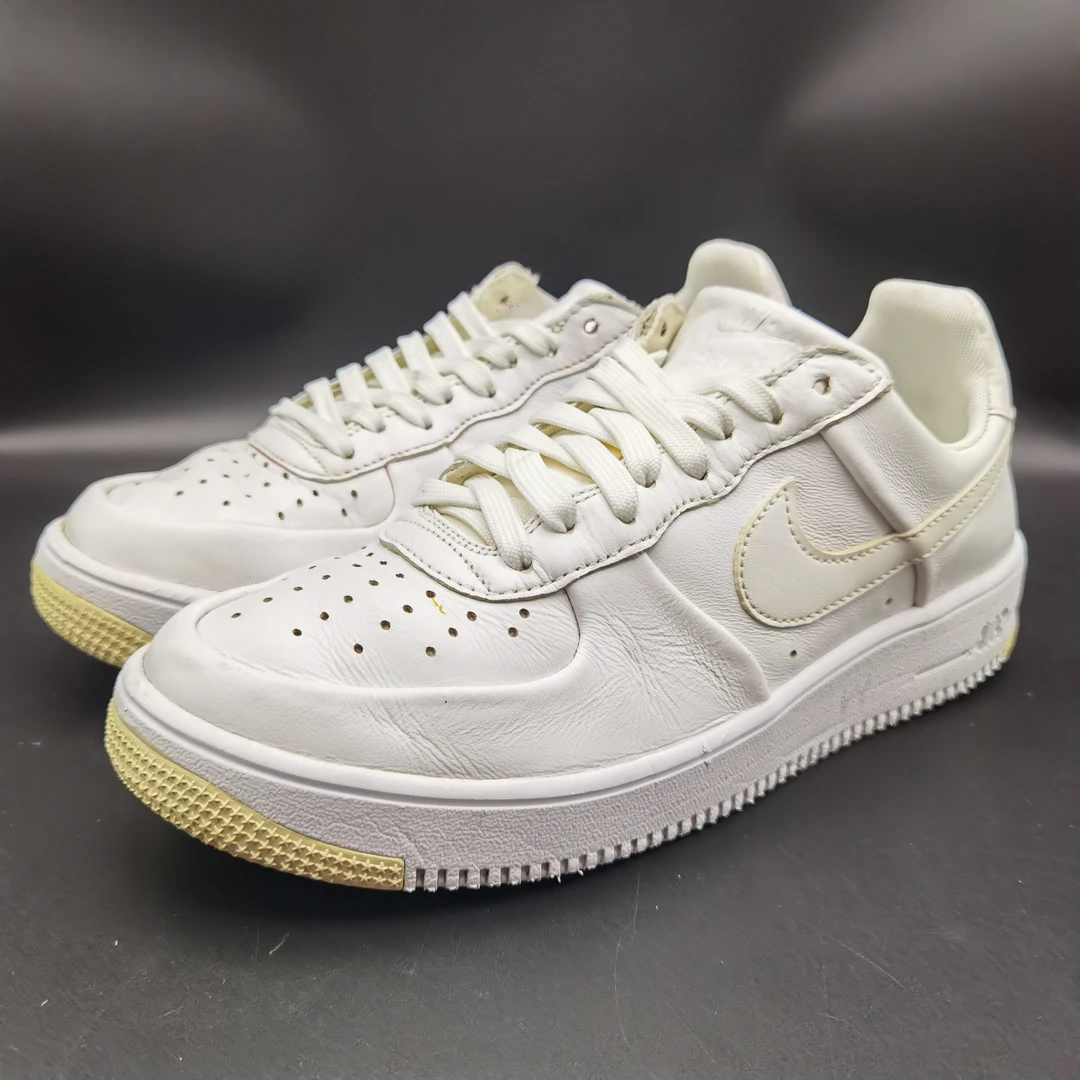 40.5码 Nike AF1白 二手球鞋无原盒低帮休闲鞋 刮蹭磨损氧化色差