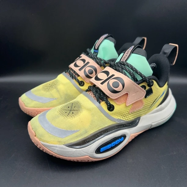 36码 李宁全城10V2 二手篮球鞋原盒 纹路清晰鞋面微瑕鞋头微开胶