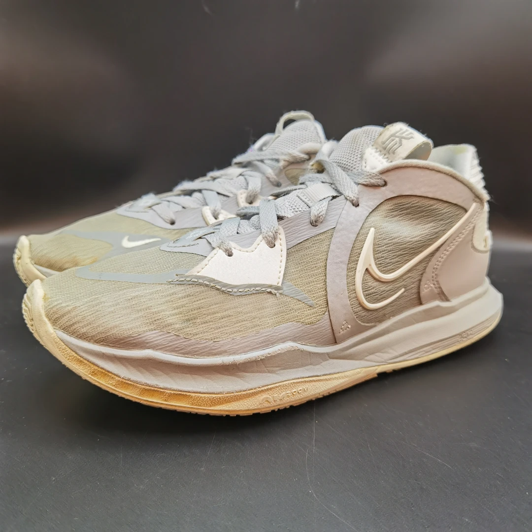 40.5码 Nike 欧文low5 白灰 二手篮球鞋无原盒 鞋帮磨损 公价799