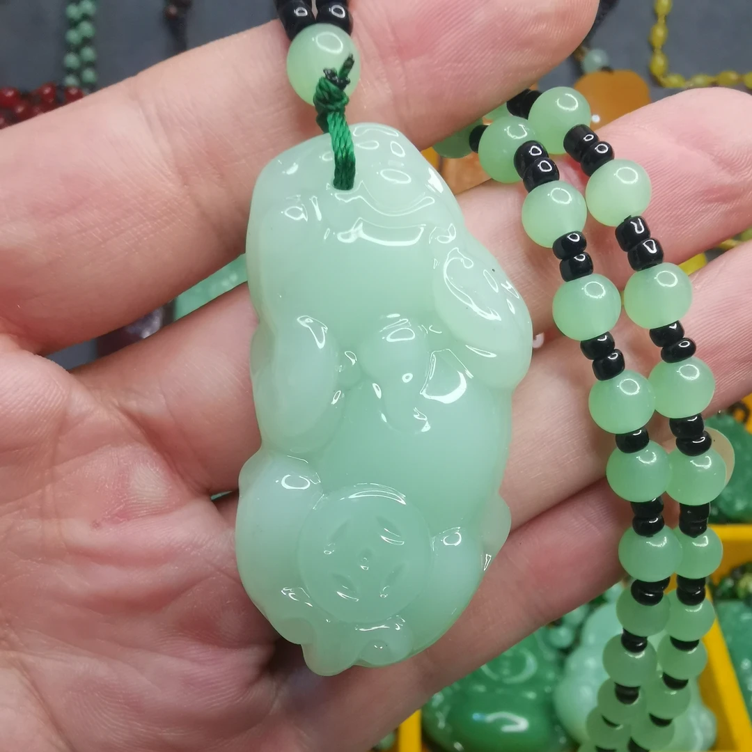 浅绿貔貅时尚经典