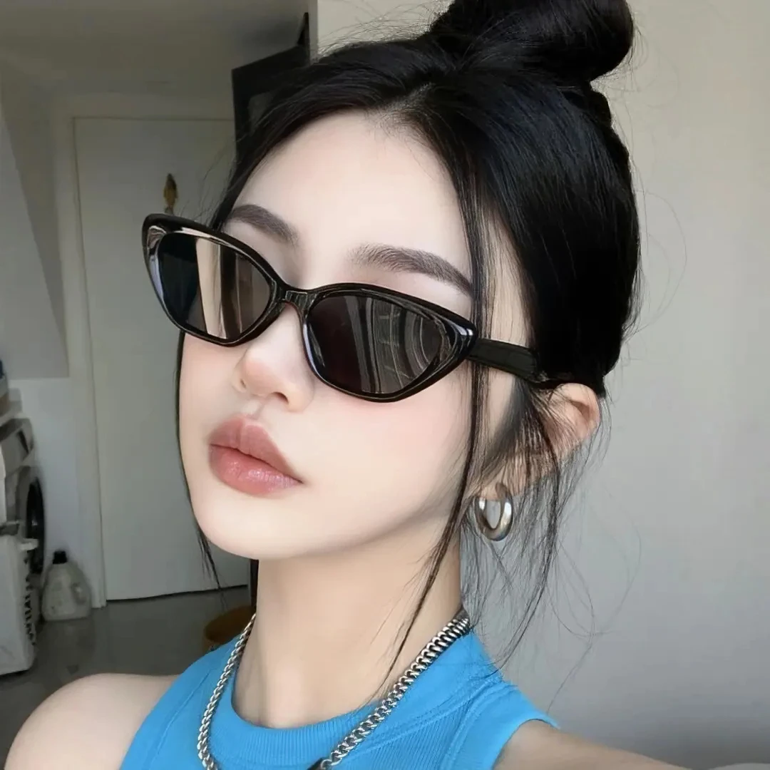 2024新款猫眼墨镜简约高级感方圆脸显瘦气质欧美街拍网红太阳眼镜