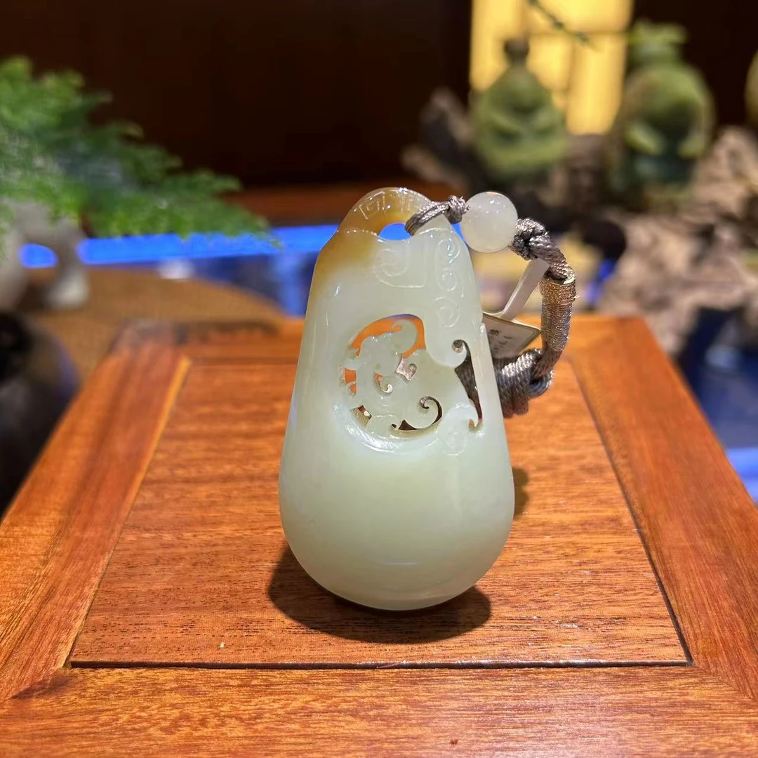 和田玉黄白老玉仿古龙玉质油润细腻精工雕刻俏色精美时尚精雕天然