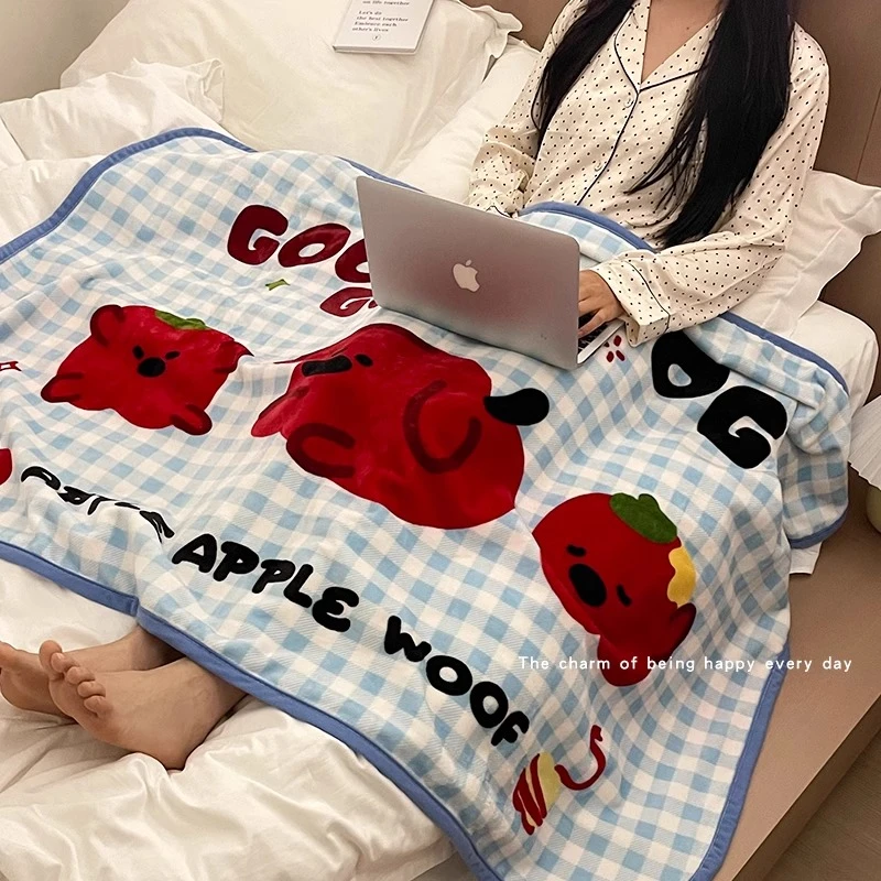 卡通可爱披肩毛毯加厚冬季盖毯办公室午睡午休工位沙发毯子被子