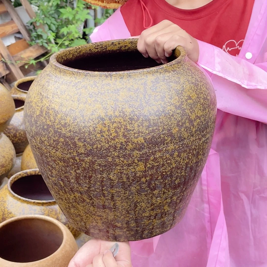 紫砂花盆高度29口径19。