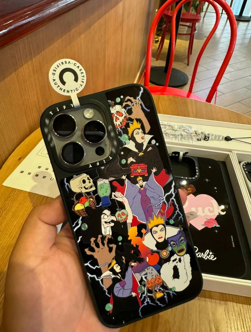 case黑暗童话15Pro手机壳镜面iPhone14黑边框苹果13Promax