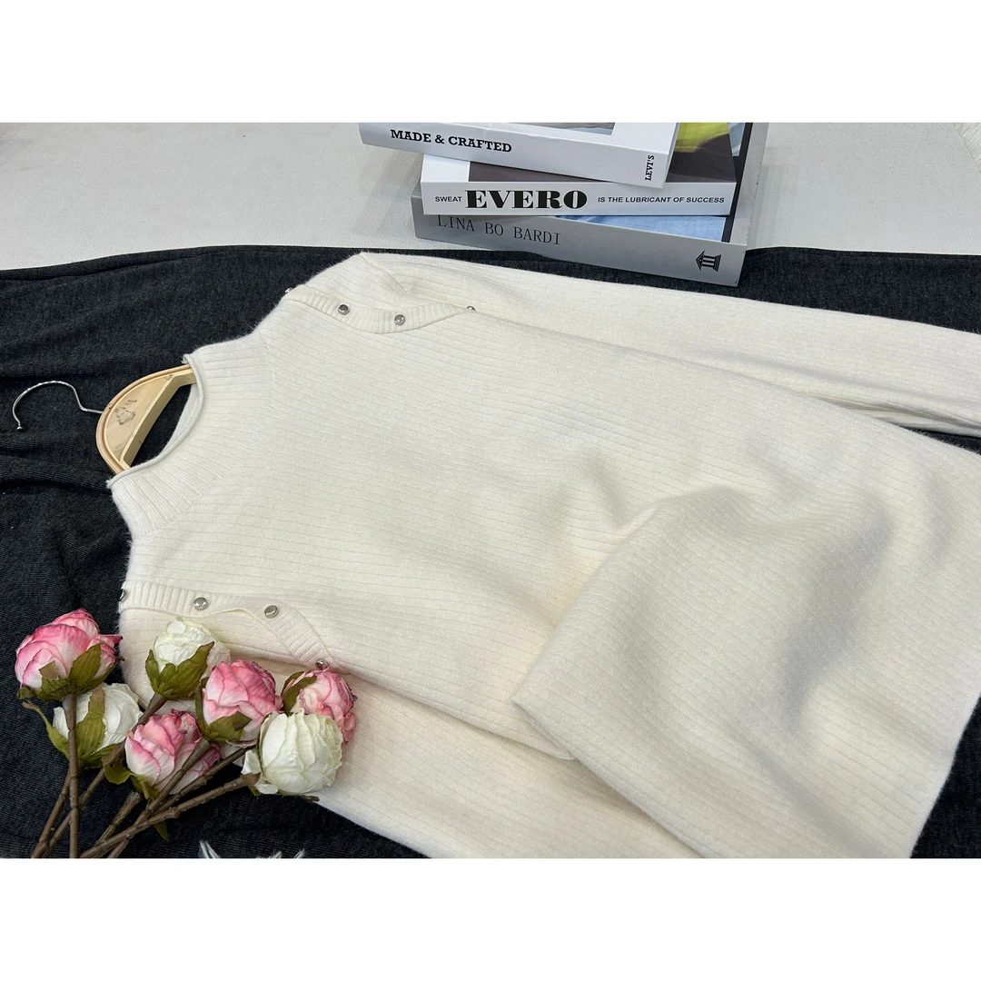 【杏色肩扣套头】百搭气质款加绒针织上衣QC1700