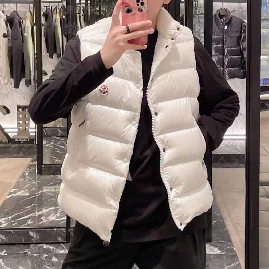 全新未使用 MONCLER Tibb系列徽标logo贴花羽绒马甲