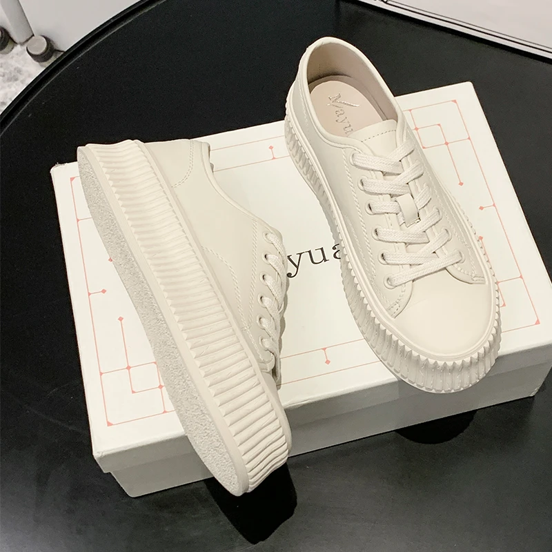 小白鞋女2025夏季新款真皮松糕厚底饼干鞋女百搭增高运动休闲板鞋