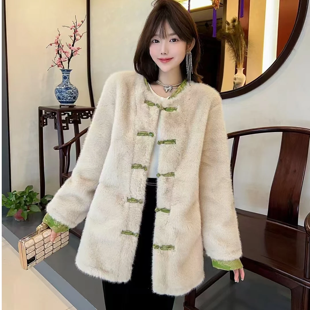 DYY-883大码胖妹妹时尚气质新中式设计感国风盘扣环保毛毛外套