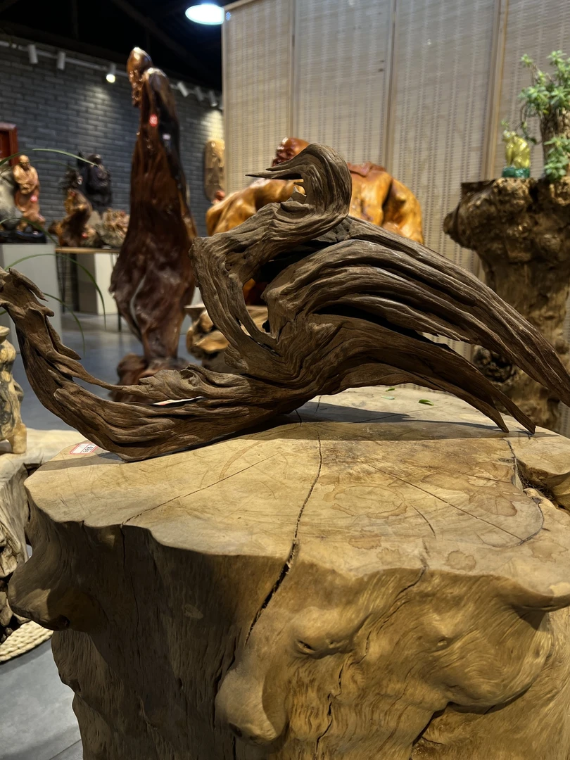 根雕摆件自然整体