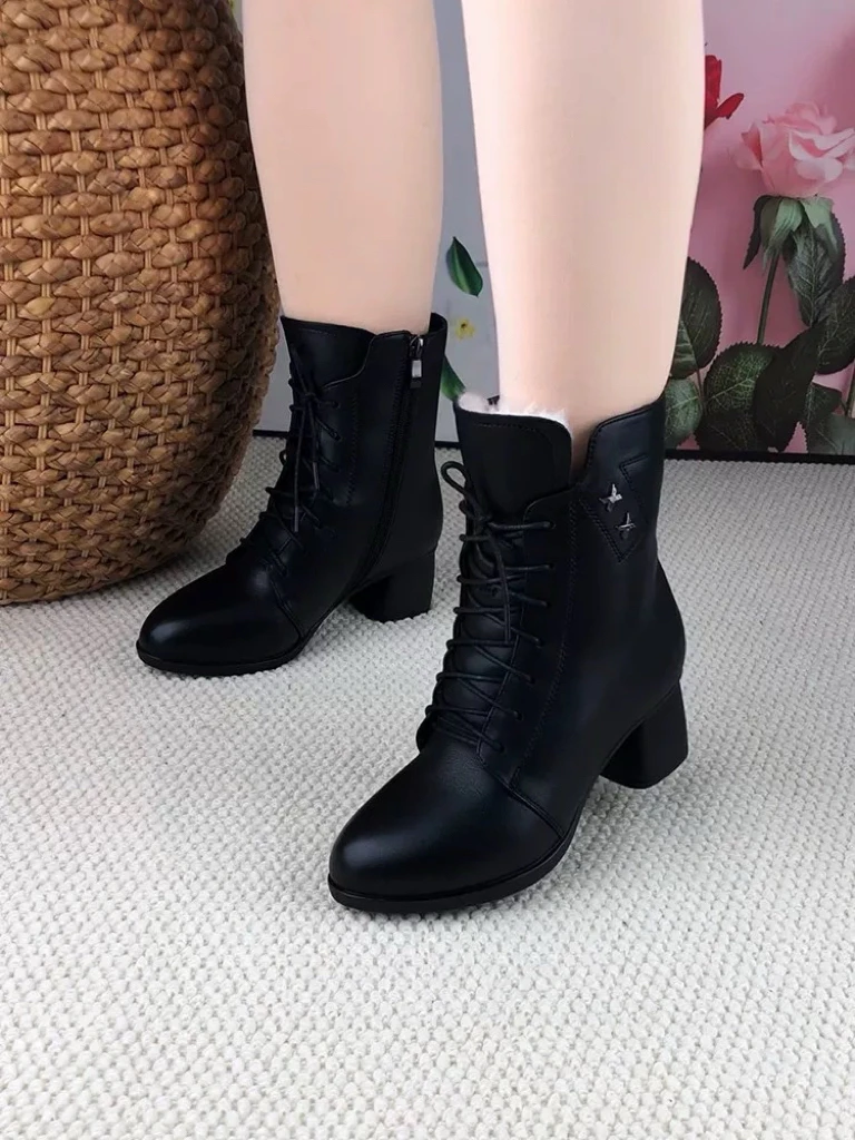 YY高跟短靴女真皮2024秋冬新款粗跟系带防滑羊毛保暖百搭马丁靴女